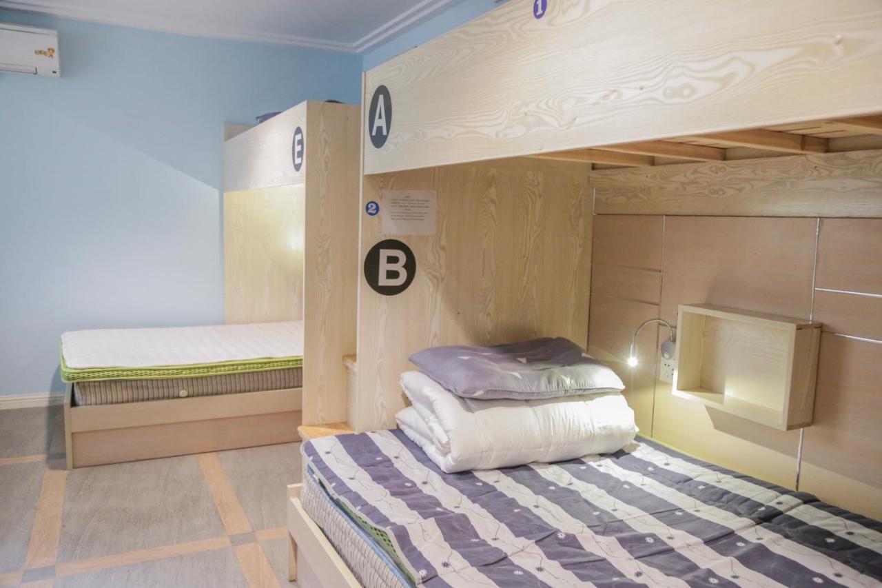 Kunlun International Youth Hostel Хуаншан Екстериор снимка