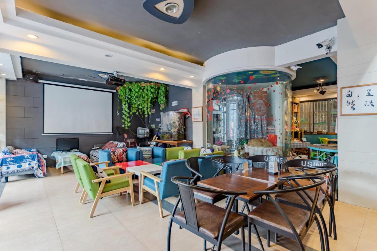 Kunlun International Youth Hostel Хуаншан Екстериор снимка